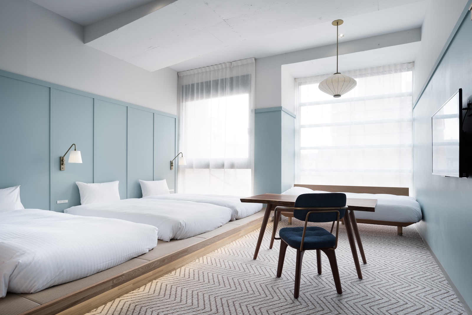 RAKURO THE SHARE HOTEL